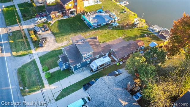 Builiding view forty one for 26721 Huron River, Flat Rock, MI. 48134