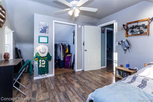 Builiding view twenty five for 26721 Huron River, Flat Rock, MI. 48134