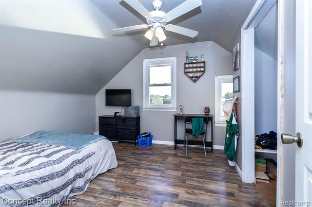 Builiding view twenty four for 26721 Huron River, Flat Rock, MI. 48134