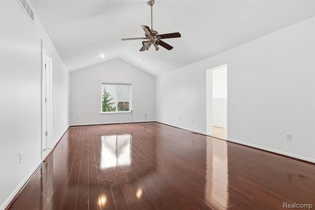 Builiding view twenty four for 19270 Theresa, Rockwood, MI. 48173