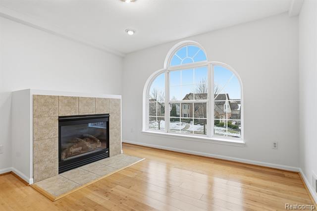 Builiding view twenty six for 19270 Theresa, Rockwood, MI. 48173