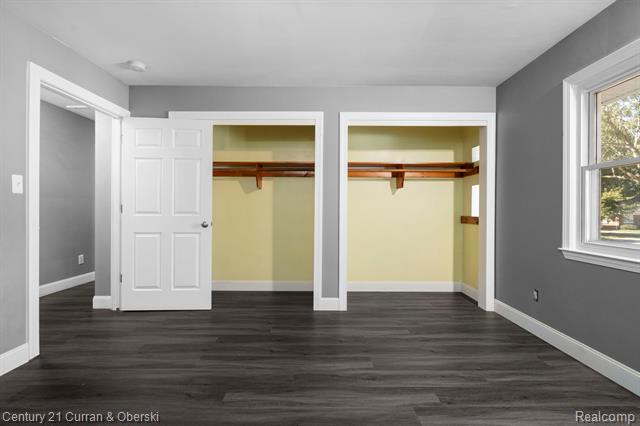 Builiding view eighteen for 26980 James, Flat Rock, MI. 48134