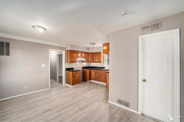 Builiding view four for 20486 Gibraltar, Trenton, MI. 48183