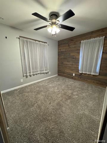 Builiding view thirty seven for 23704 Couzens, Hazel Park, MI. 48030