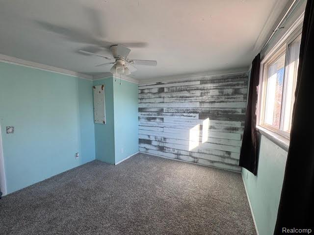 Builiding view twenty eight for 23704 Couzens, Hazel Park, MI. 48030