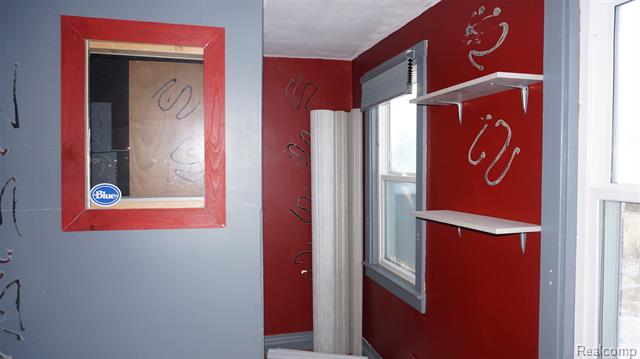 Builiding view six for 25865 Forestview, Southfield, MI. 48033