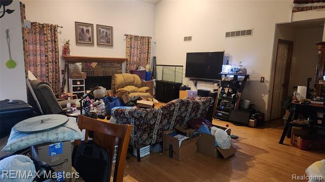 Builiding view fourteen for 24879 Emily, Trenton, MI. 48183