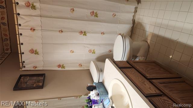 Builiding view seven for 24879 Emily, Trenton, MI. 48183