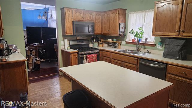 Builiding view two for 24879 Emily, Trenton, MI. 48183