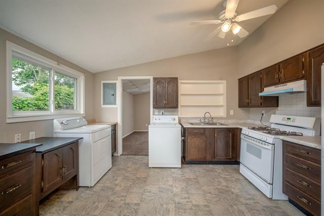 Builiding view three for 23723 Reynolds, Hazel Park, MI. 48030