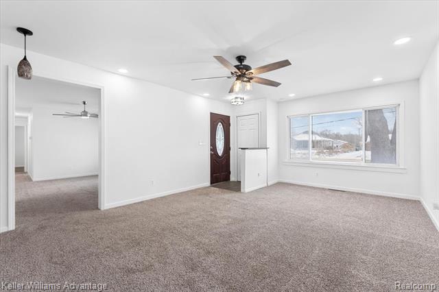 Builiding view four for 30456 West, New Boston, MI. 48164