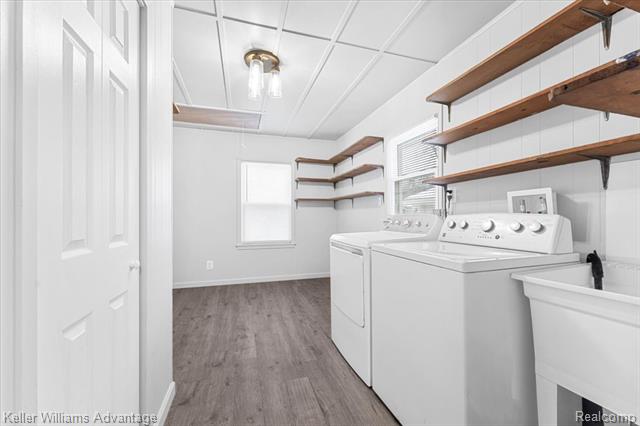 Builiding view nineteen for 30456 West, New Boston, MI. 48164