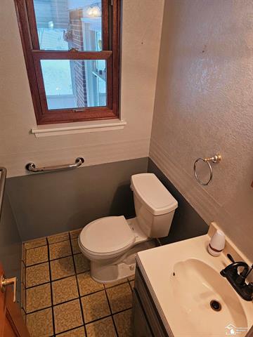 Builiding view nine for 22534 Provincial, Trenton, MI. 48183