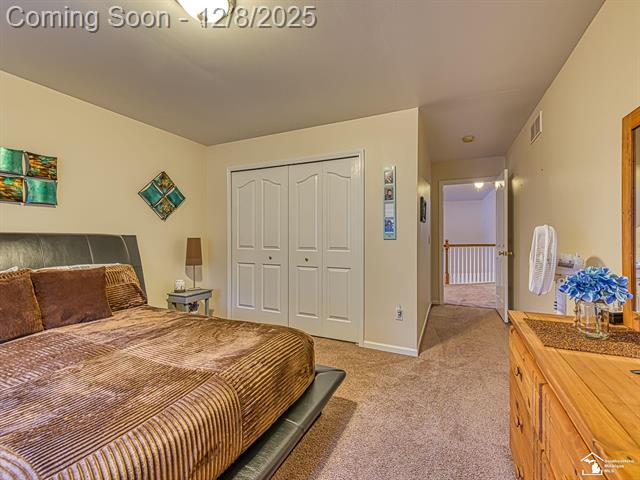 Builiding view eight for 25247 Warren, Flat Rock, MI. 48134