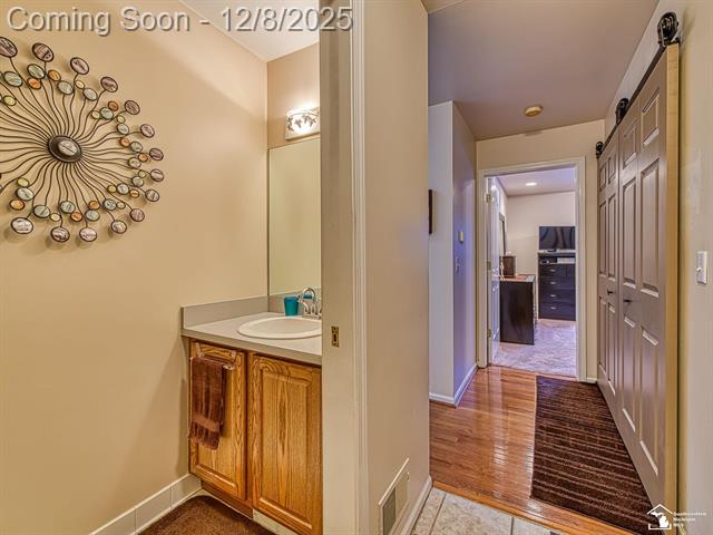 Builiding view twenty four for 25247 Warren, Flat Rock, MI. 48134