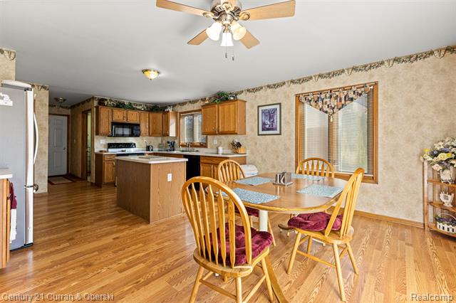 Builiding view nine for 23851 Andrew, Flat Rock, MI. 48134