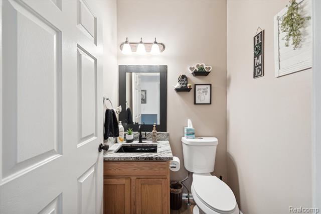 Builiding view thirty one for 30826 Lower Ridge, New Boston, MI. 48164