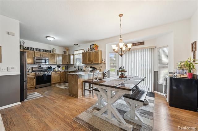 Builiding view twelve for 30826 Lower Ridge, New Boston, MI. 48164