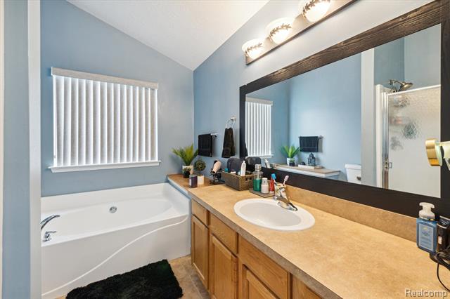 Builiding view twenty six for 30826 Lower Ridge, New Boston, MI. 48164