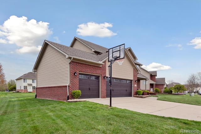 Builiding view two for 30826 Lower Ridge, New Boston, MI. 48164