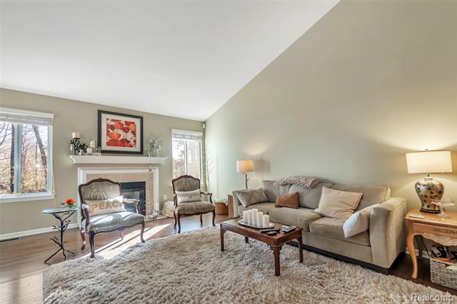 Builiding view fifteen for 23605 North Park, New Boston, MI. 48164