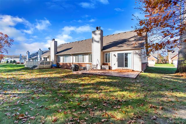 Builiding view thirty five for 23605 North Park, New Boston, MI. 48164