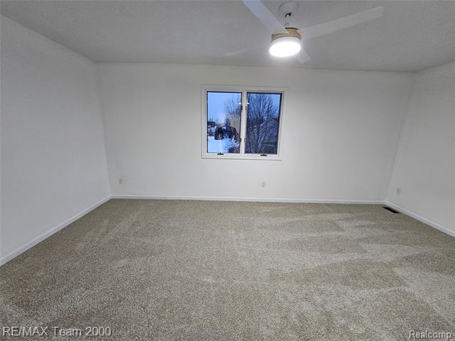 Builiding view forty nine for 23237 Evan N, New Boston, MI. 48164