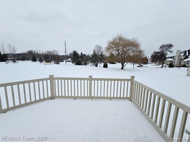 Builiding view seven for 23237 Evan N, New Boston, MI. 48164