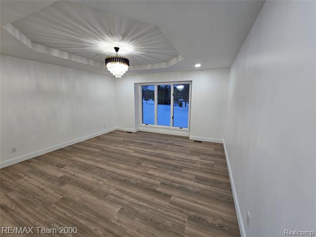 Builiding view thirty for 23237 Evan N, New Boston, MI. 48164