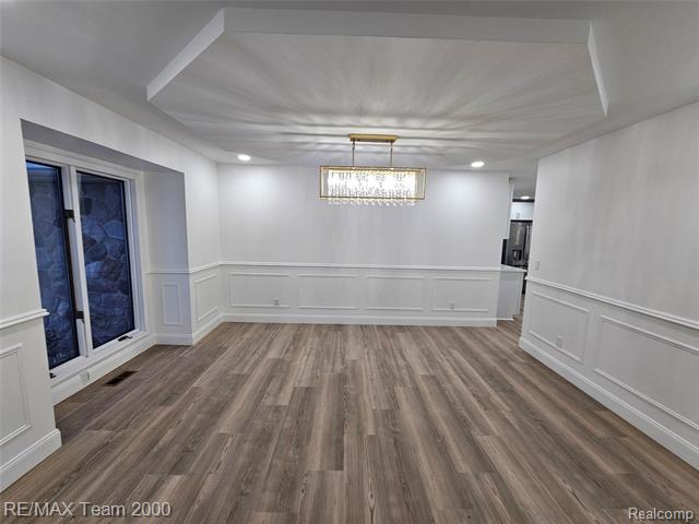 Builiding view twenty one for 23237 Evan N, New Boston, MI. 48164