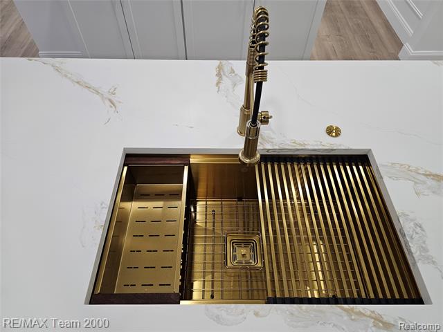 Builiding view twenty six for 23237 Evan N, New Boston, MI. 48164