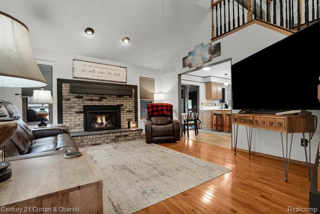 Builiding view six for 21539 Deerfield, Trenton, MI. 48183