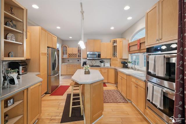 Builiding view nineteen for 20340 Wahrman, New Boston, MI. 48164