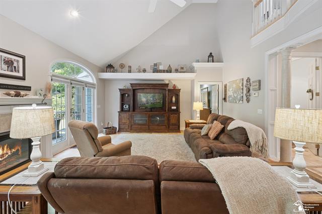 Builiding view thirteen for 20340 Wahrman, New Boston, MI. 48164