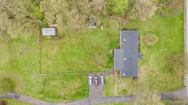 Builiding view four for 19074 Sumpter, Belleville, MI. 48111