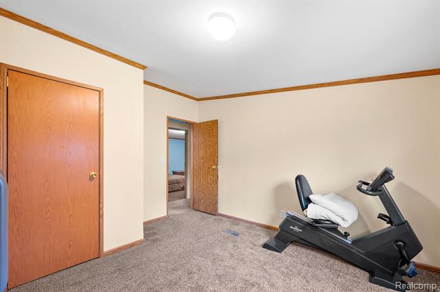 Builiding view twenty nine for 19074 Sumpter, Belleville, MI. 48111