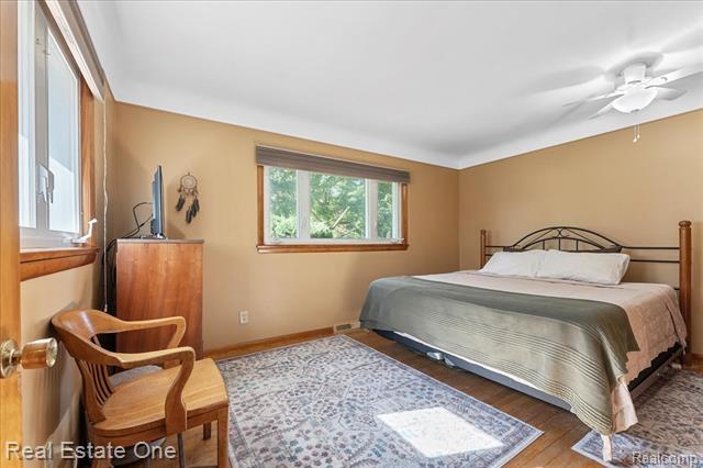 Builiding view ten for 18185 Hannan, New Boston, MI. 48164