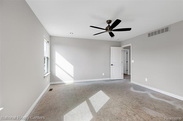 Builiding view thirty two for 23188 Waterview, New Boston, MI. 48164