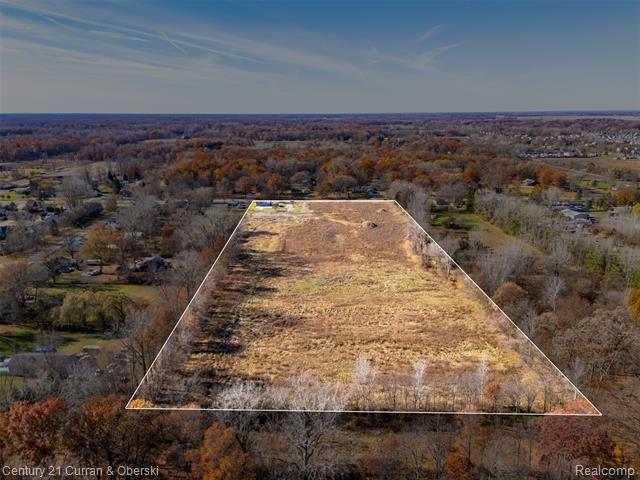 Builiding view forty two for 17901 Inkster, Romulus, MI. 48174