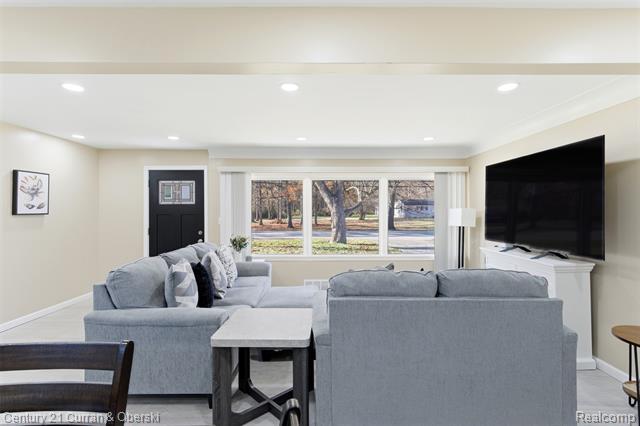 Builiding view nine for 17901 Inkster, Romulus, MI. 48174