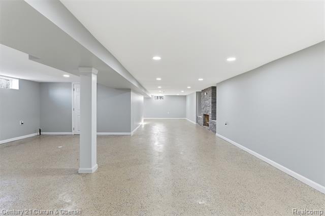 Builiding view twenty seven for 17901 Inkster, Romulus, MI. 48174