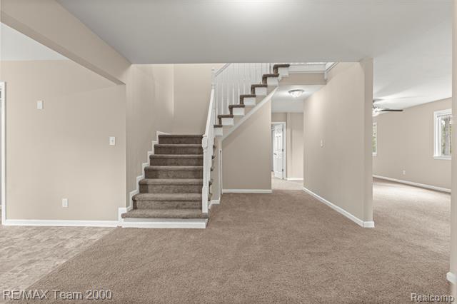 Builiding view sixteen for 16110 Farnum, Romulus, MI. 48174