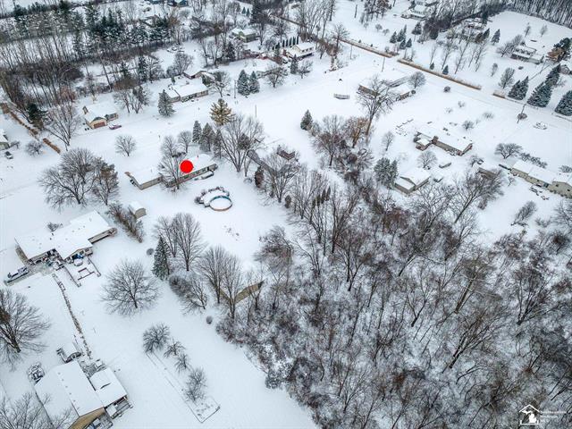 Builiding view forty three for 15601 Bak, Belleville, MI. 48111