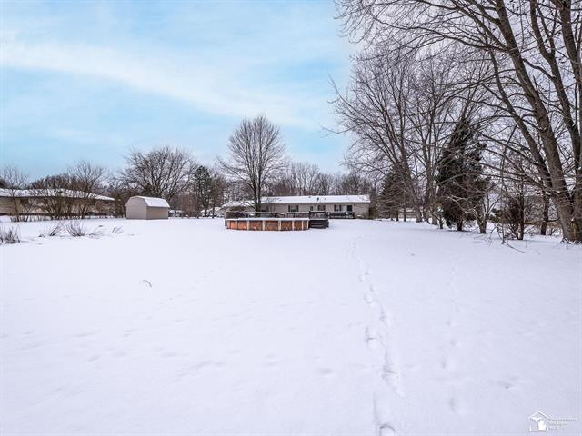 Builiding view thirty nine for 15601 Bak, Belleville, MI. 48111