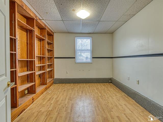 Builiding view thirty one for 15601 Bak, Belleville, MI. 48111