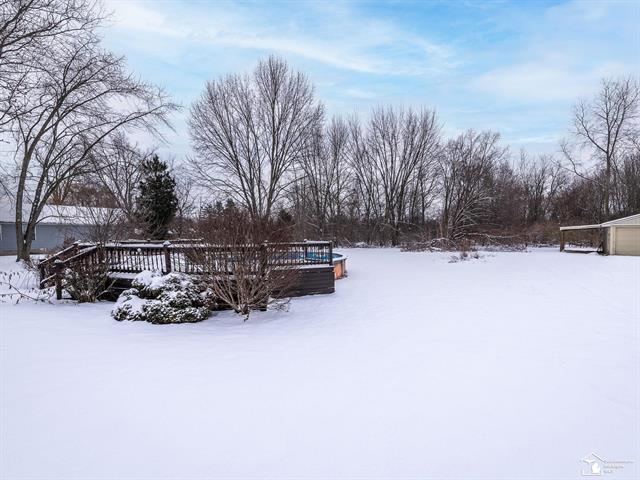 Builiding view thirty seven for 15601 Bak, Belleville, MI. 48111