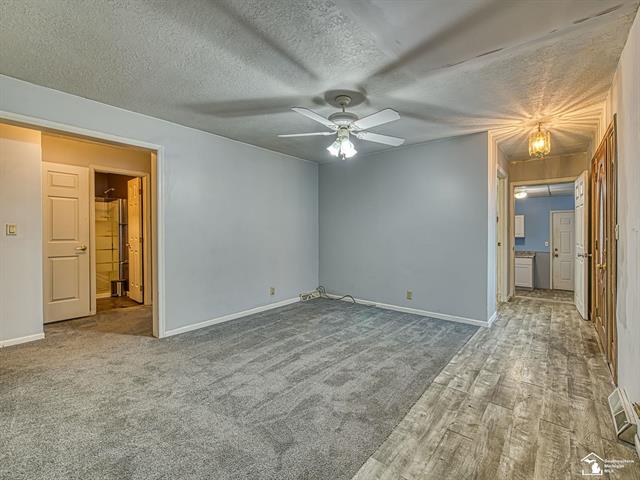 Builiding view twenty for 15601 Bak, Belleville, MI. 48111