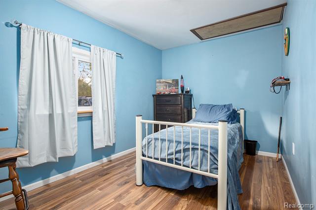 Builiding view eleven for 26776 Nelson, Romulus, MI. 48174