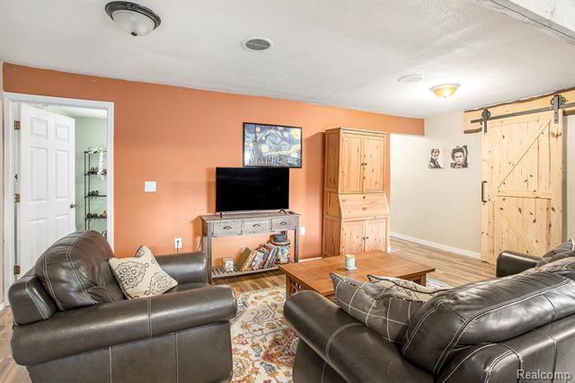 Builiding view four for 26776 Nelson, Romulus, MI. 48174