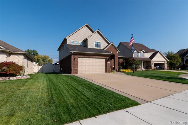 Builiding view eight for 15861 Humphrey, Southgate, MI. 48195